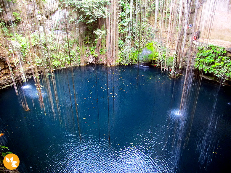 Cenote Ik-Kil Cenote Ik-Kil