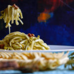 Fettuccine com funghi porcini e alho poró