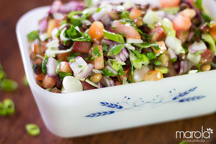 Receitas Leves e Práticas - Salada de feijão andu com alho poró Receitas Leves e Práticas - Salada de feijão andu com alho poró