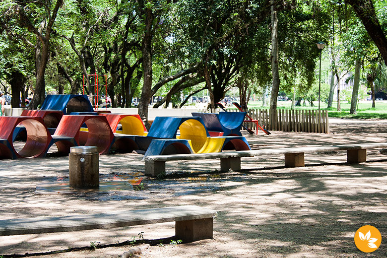 Parques em Porto Alegre - Parque Farroupilha (Redenção) Parques em Porto Alegre - Parque Farroupilha (Redenção)