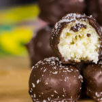 Receita de Bombom de Coco - Prestígio