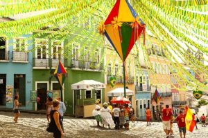 10 lugares para viajar no Carnaval