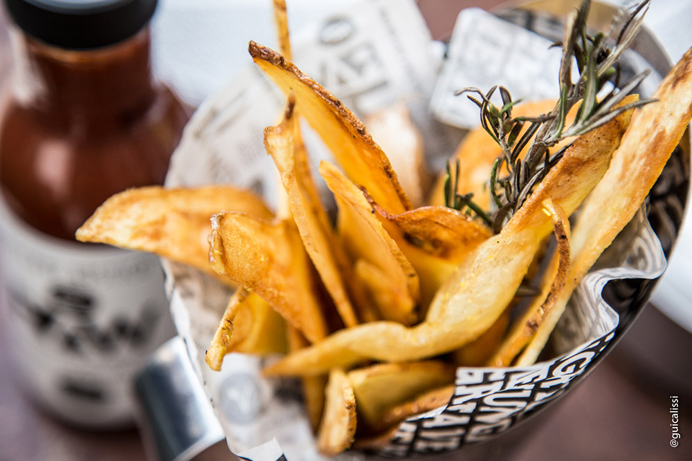 Raw Burger N Bar - BATATA RAW