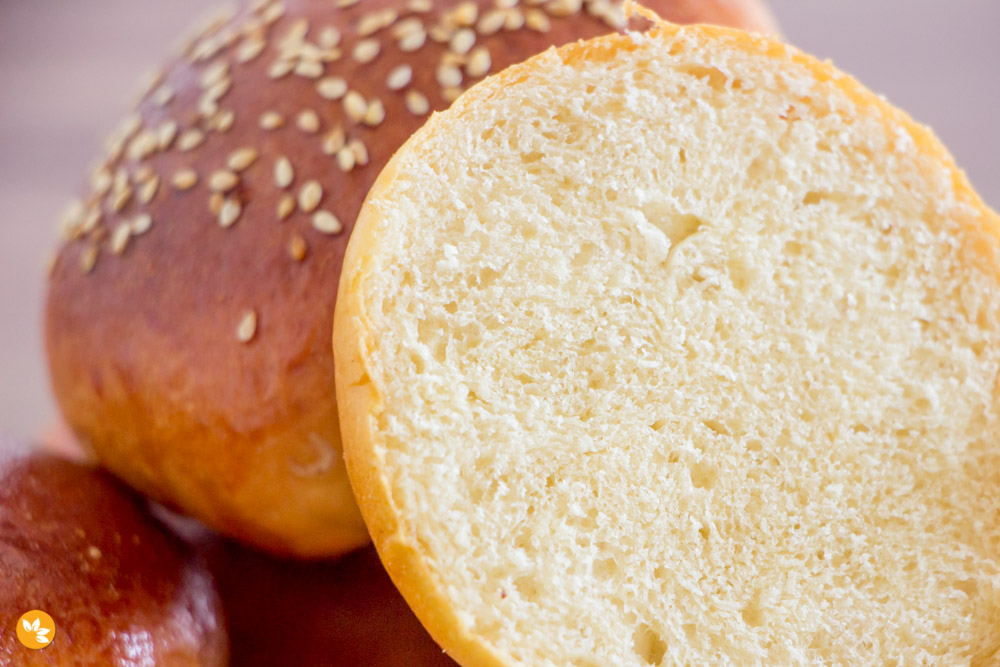 Receita de pão de hambúrguer caseiro super macio