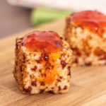 Receita de Dadinho de tapioca com queijo coalho e geleia de pimenta caseira do chef Rodrigo Oliveira, restaurante Mocotó