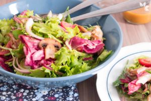 Receita de Salada de Folhas com Cogumelos