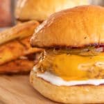 Como fazer hambúrguer na churrasqueira