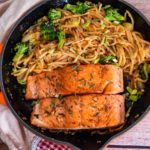 Receita de Salmão com Espaguete de Pupunha